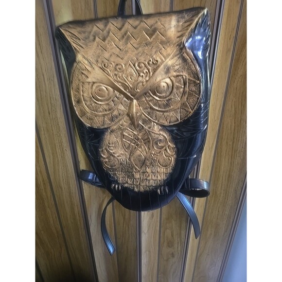 3D Owl Backpack Laptop Bag, Black And Gold, 12x18x2, Rossie Viren NWT - Picture 1 of 5